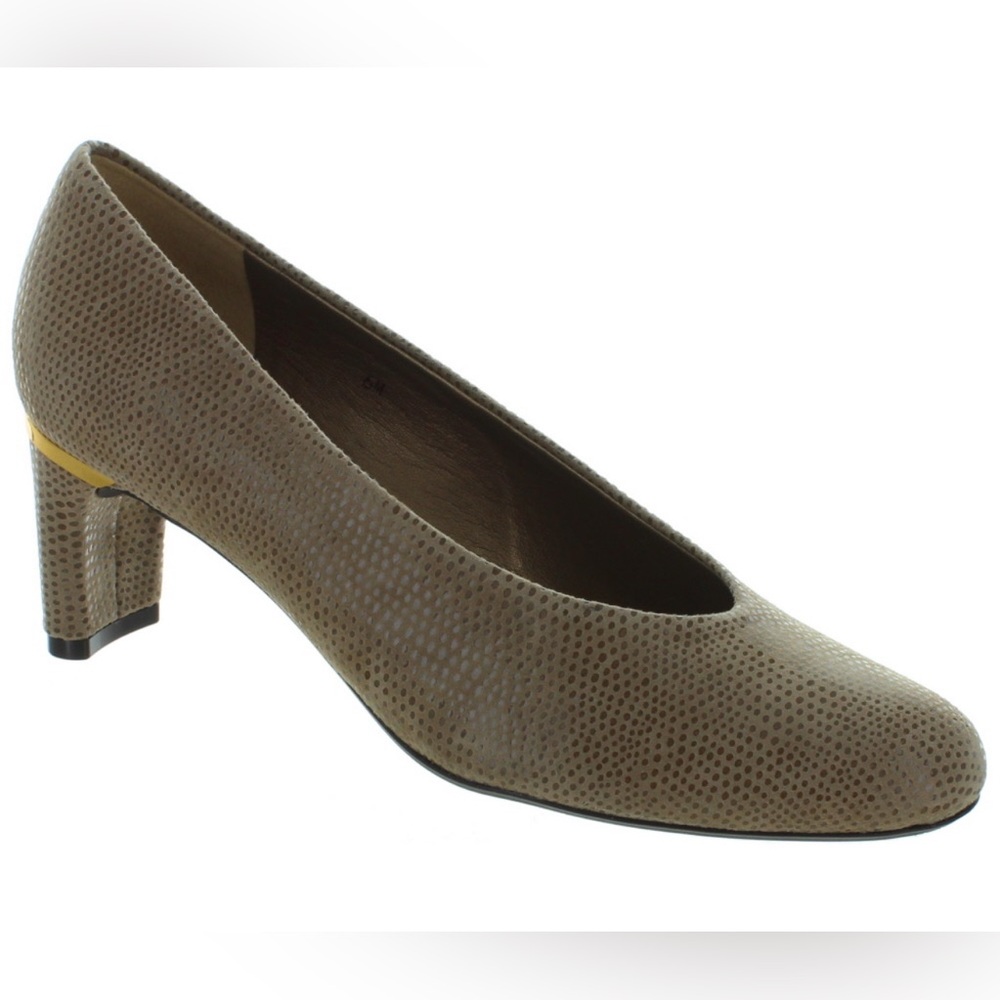 Vaneli Women's Dayle Taupe Leather Dress Pumps NWOT